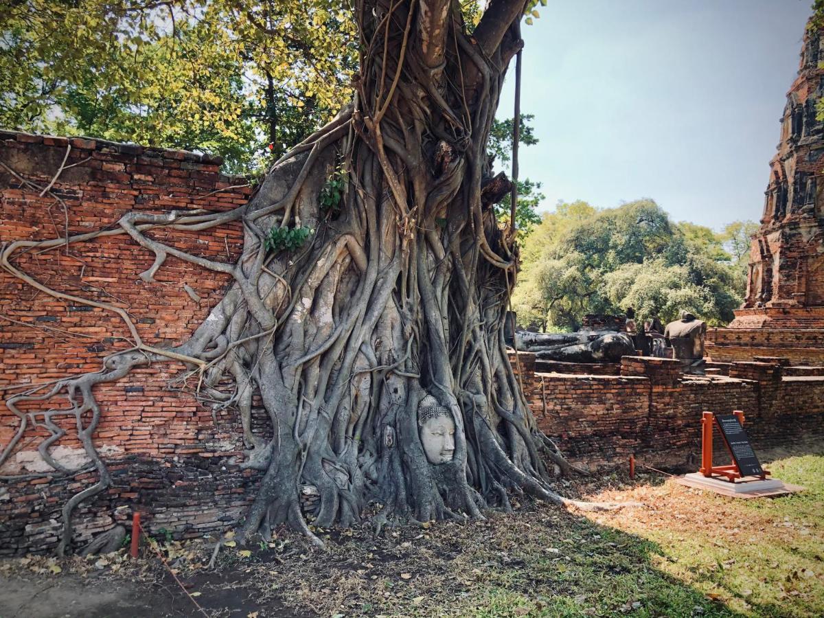 Room Story Hostel Phra Nakhon Si Ayutthaya Buitenkant foto