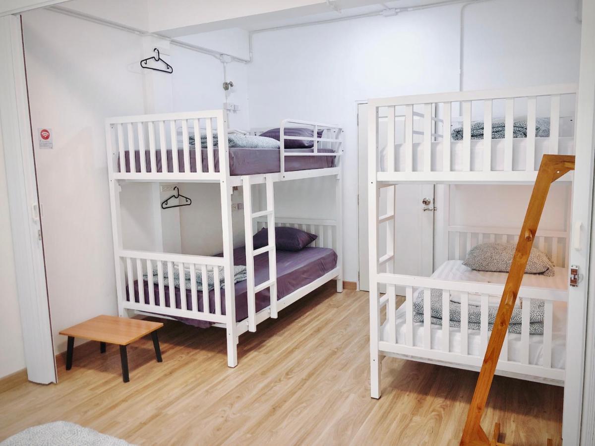 Room Story Hostel Phra Nakhon Si Ayutthaya Buitenkant foto