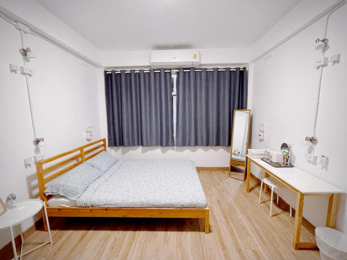 Room Story Hostel Phra Nakhon Si Ayutthaya Buitenkant foto